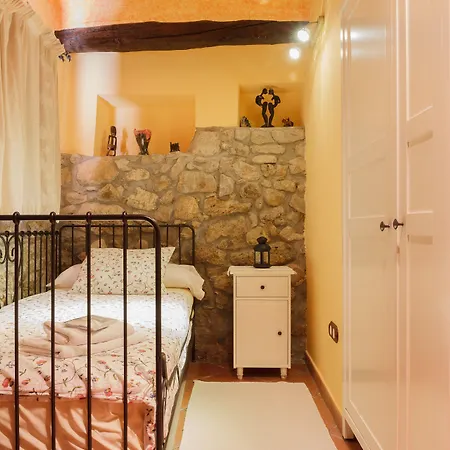 Casa rural El Molí De Con Jacuzzi Pontons