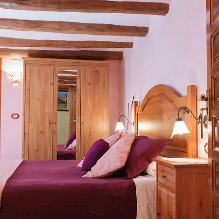 Casa rural El Molí De Con Jacuzzi Pontons