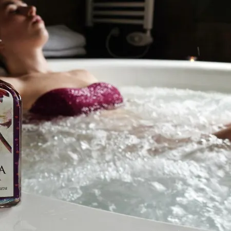 El Molí De Con Jacuzzi Casa rural