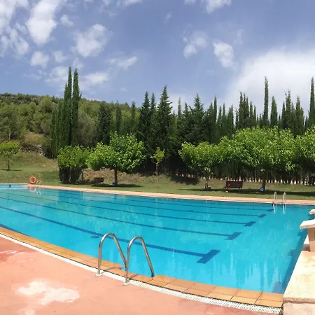 El Moli De Con Jacuzzi 乡村民宿