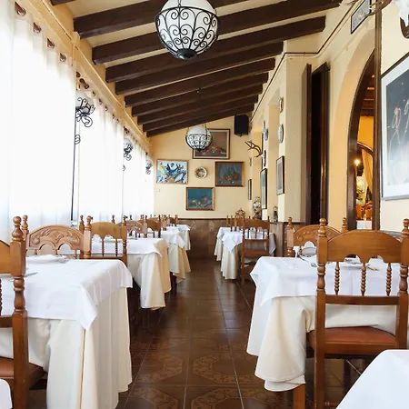 El Moli De Con Jacuzzi 乡村民宿